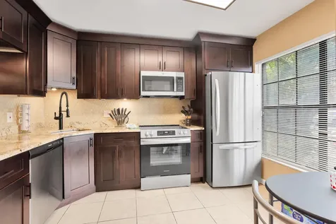5023 E Society Place Place E West Palm Beach FL 33415