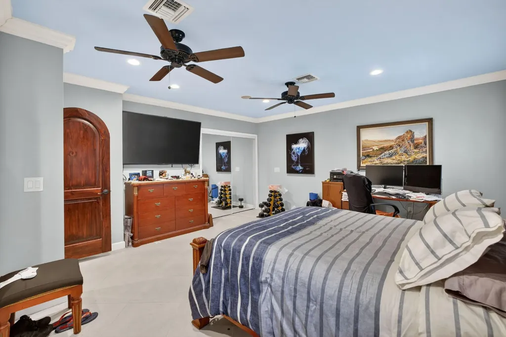 1412 NE 15th Avenue Fort Lauderdale FL 33304