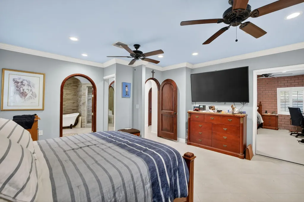 1412 NE 15th Avenue Fort Lauderdale FL 33304