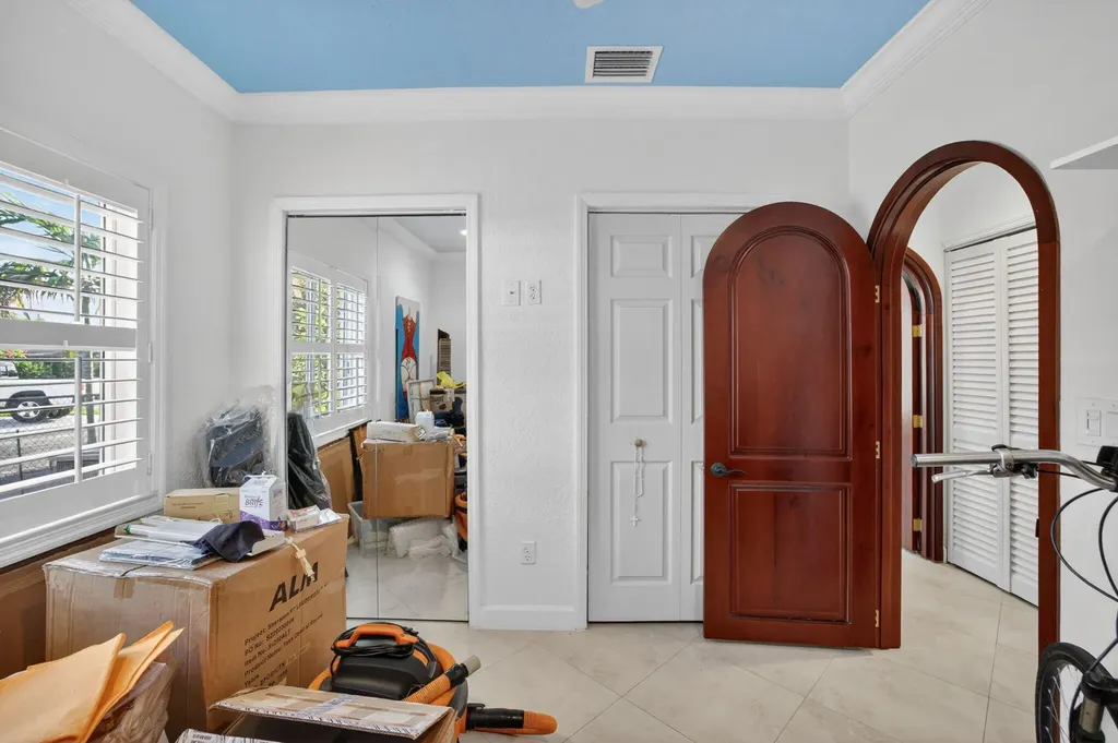 1412 NE 15th Avenue Fort Lauderdale FL 33304