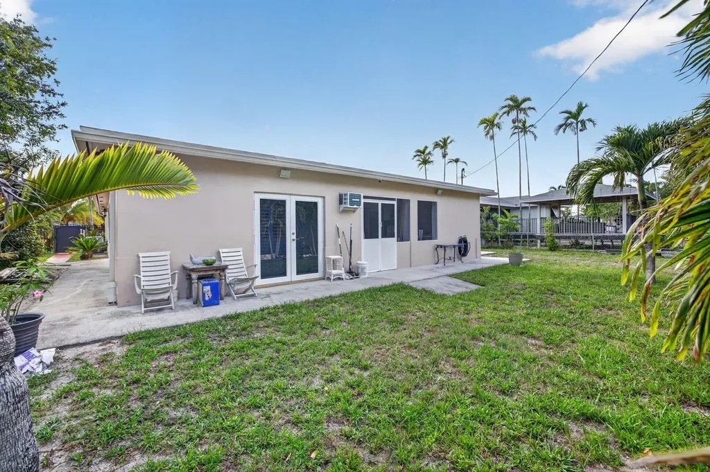 1412 NE 15th Avenue Fort Lauderdale FL 33304