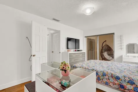 5272 Bosque Lane West Palm Beach FL 33415