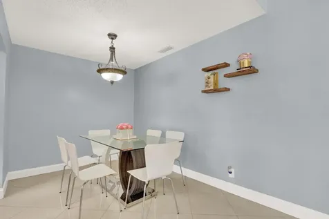 5272 Bosque Lane West Palm Beach FL 33415