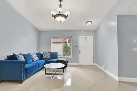 5272 Bosque Lane West Palm Beach FL 33415