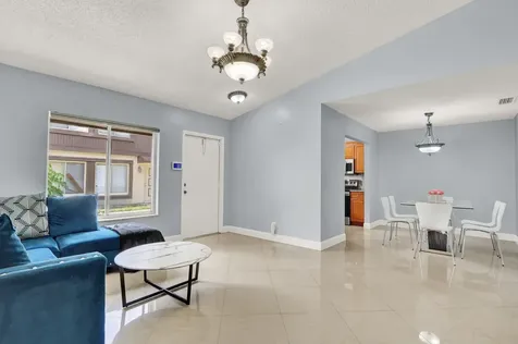 5272 Bosque Lane West Palm Beach FL 33415