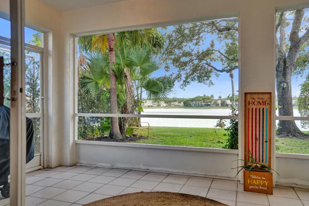 10694 Pelican Drive Wellington FL 33414