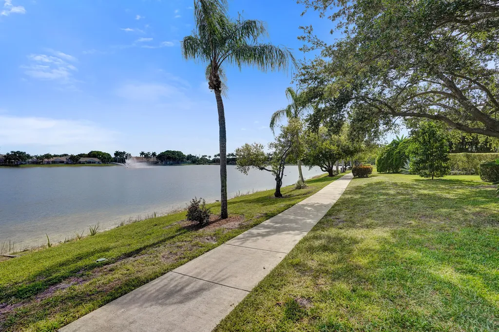 10694 Pelican Drive Wellington FL 33414