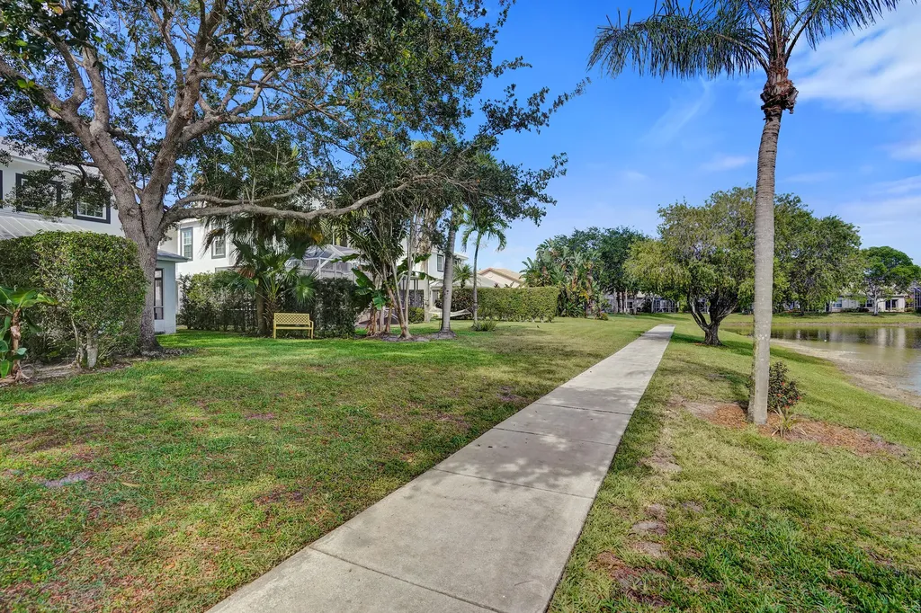 10694 Pelican Drive Wellington FL 33414