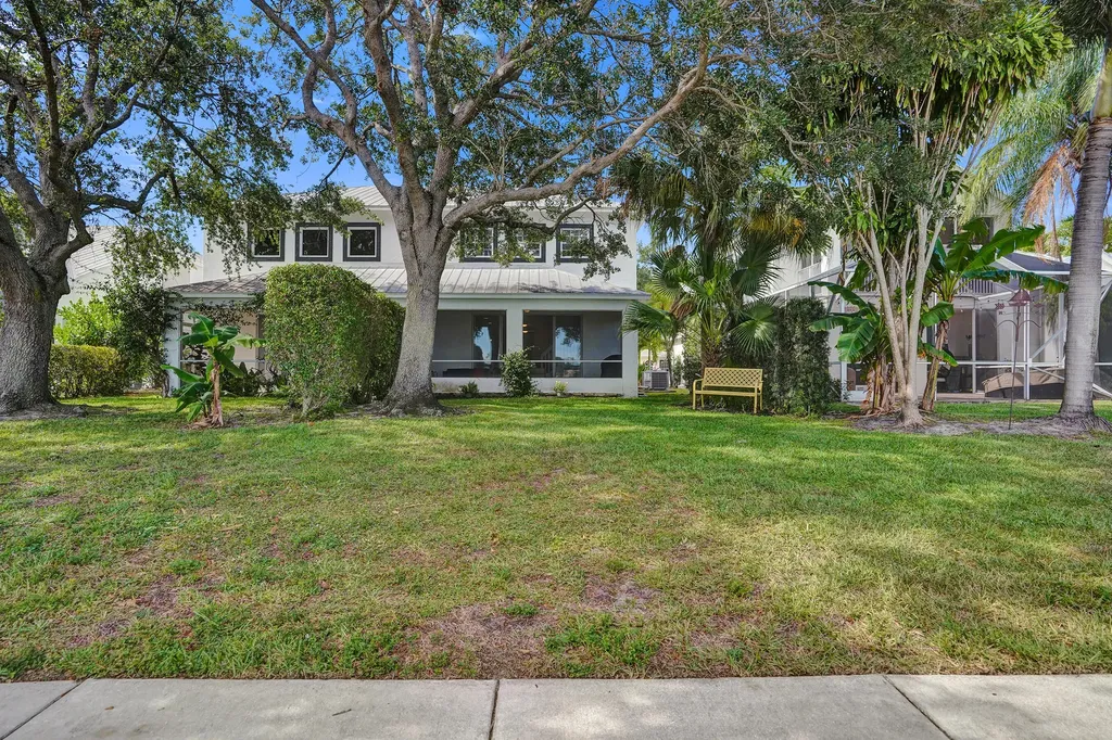 10694 Pelican Drive Wellington FL 33414
