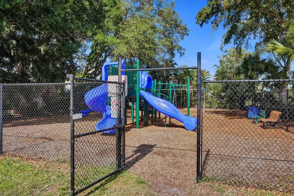 10694 Pelican Drive Wellington FL 33414