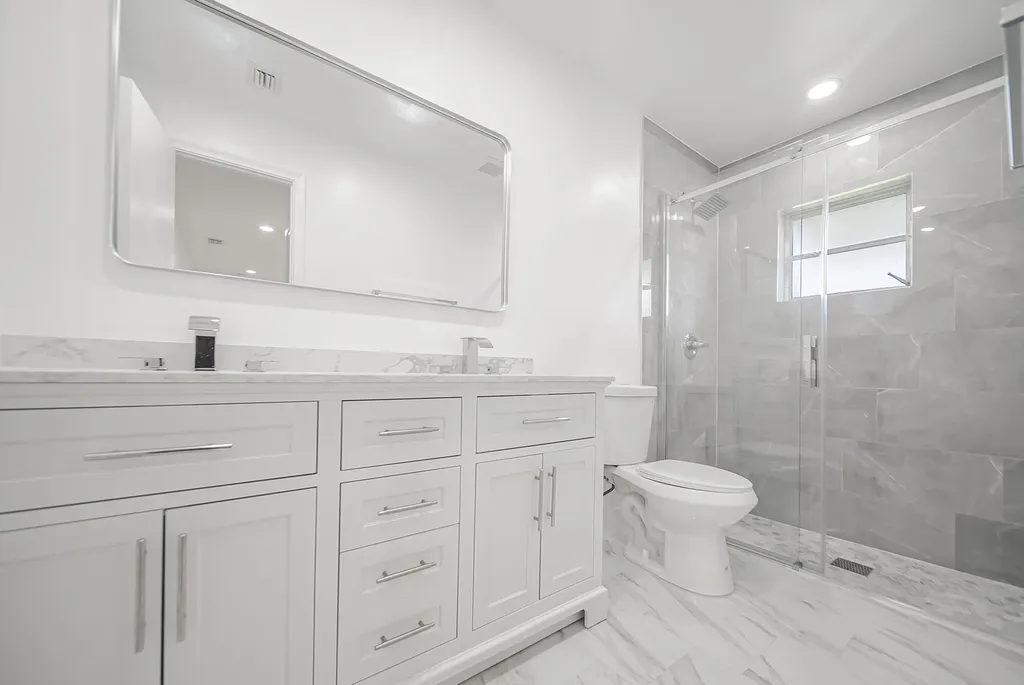 2106 Alfred Drive Boynton Beach FL 33426