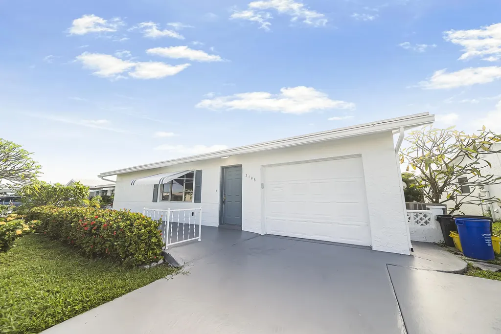 2106 Alfred Drive Boynton Beach FL 33426