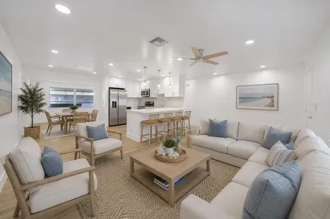 2106 Alfred Drive Boynton Beach FL 33426