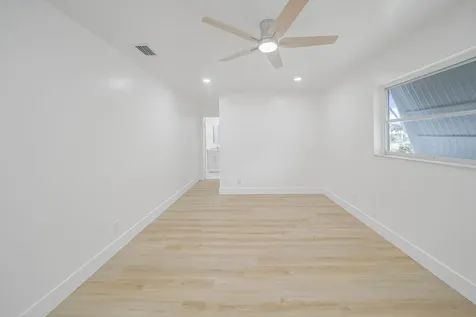 2106 Alfred Drive Boynton Beach FL 33426