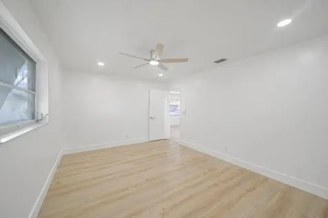 2106 Alfred Drive Boynton Beach FL 33426