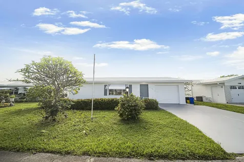 2106 Alfred Drive Boynton Beach FL 33426