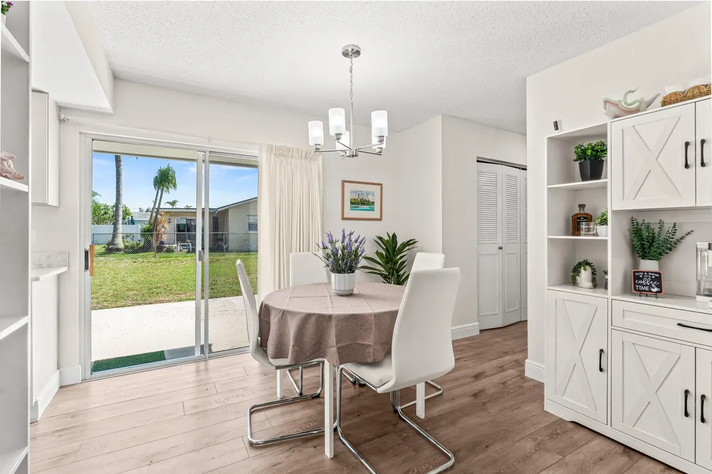3364 Grove Road Palm Beach Gardens FL 33410