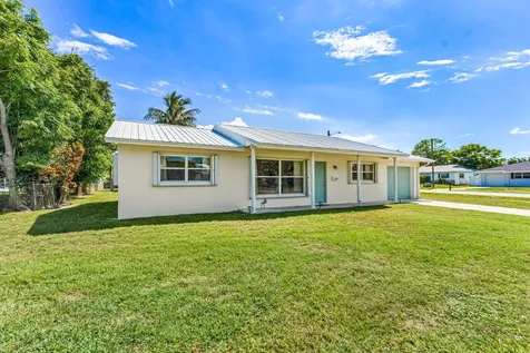 3364 Grove Road Palm Beach Gardens FL 33410