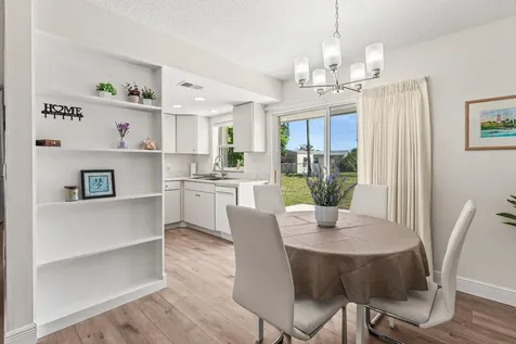 3364 Grove Road Palm Beach Gardens FL 33410