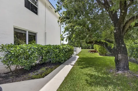 15703 Cypress Park Drive Wellington FL 33414