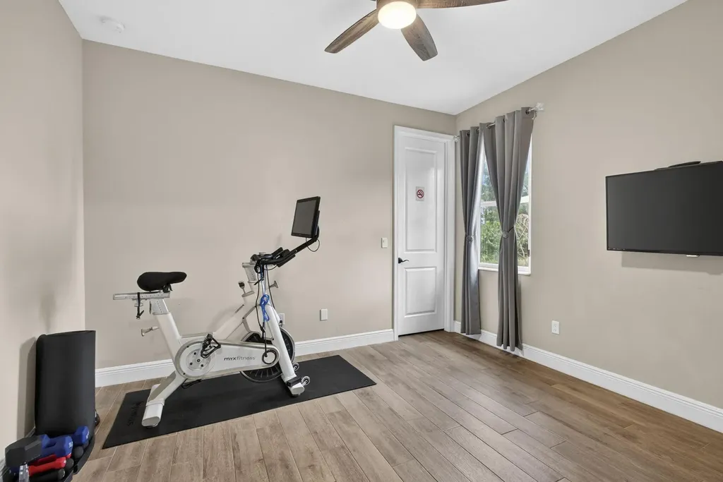 17145 Hamlin Boulevard Loxahatchee FL 33470