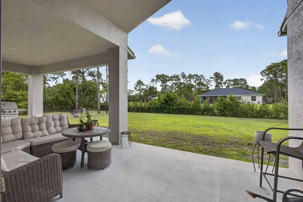 17145 Hamlin Boulevard Loxahatchee FL 33470