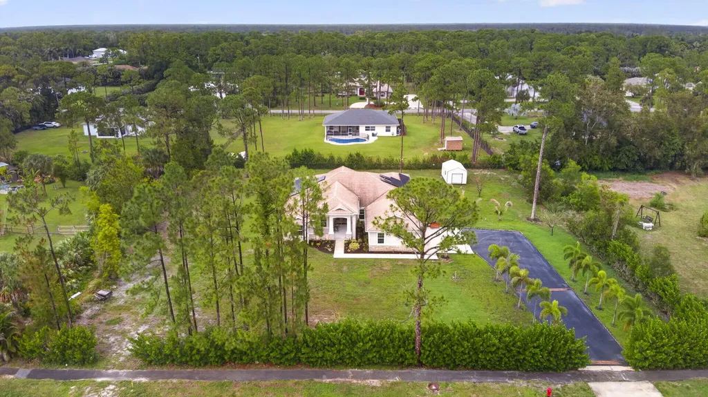17145 Hamlin Boulevard Loxahatchee FL 33470