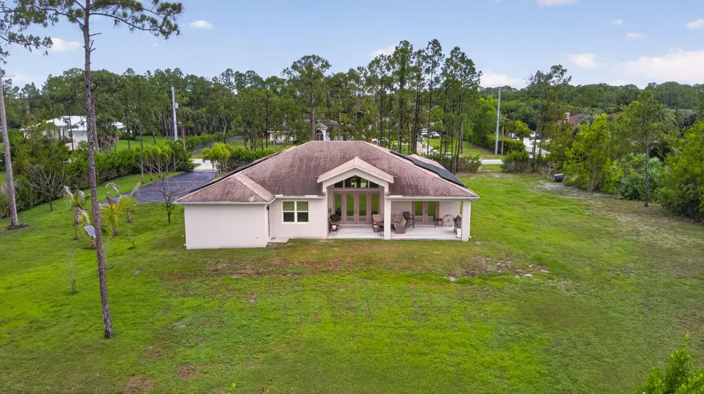 17145 Hamlin Boulevard Loxahatchee FL 33470