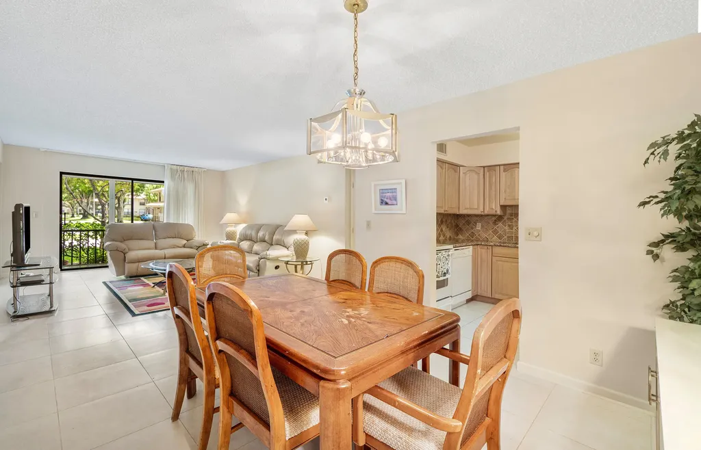 9810 Pineapple Tree Drive Boynton Beach FL 33436
