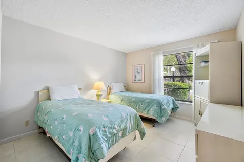 9810 Pineapple Tree Drive Boynton Beach FL 33436