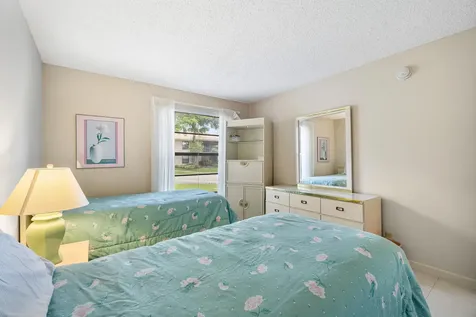 9810 Pineapple Tree Drive Boynton Beach FL 33436