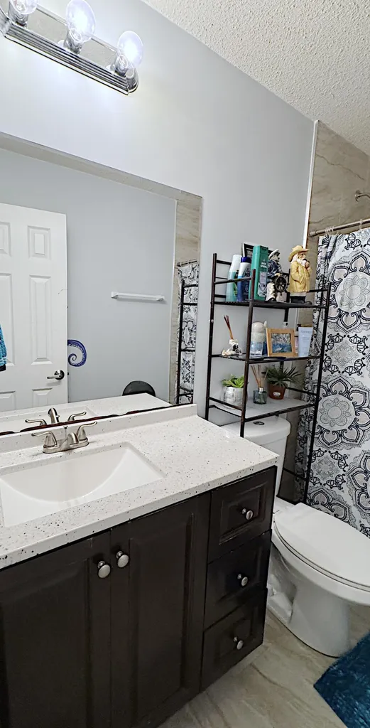 411 SE 4th Street Dania Beach FL 33004