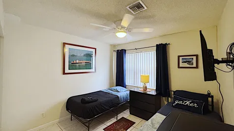 411 SE 4th Street Dania Beach FL 33004