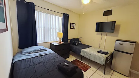 411 SE 4th Street Dania Beach FL 33004
