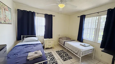 411 SE 4th Street Dania Beach FL 33004