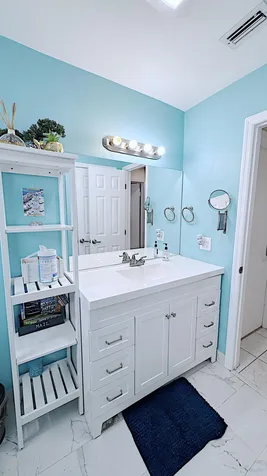 411 SE 4th Street Dania Beach FL 33004