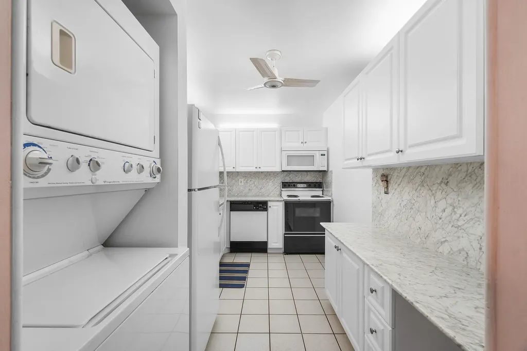 10141 S 41st Drive Boynton Beach FL 33436