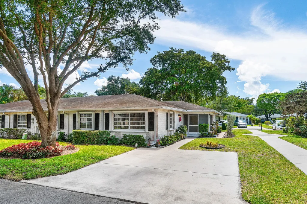 10141 S 41st Drive Boynton Beach FL 33436