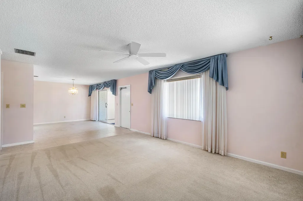 10141 S 41st Drive Boynton Beach FL 33436