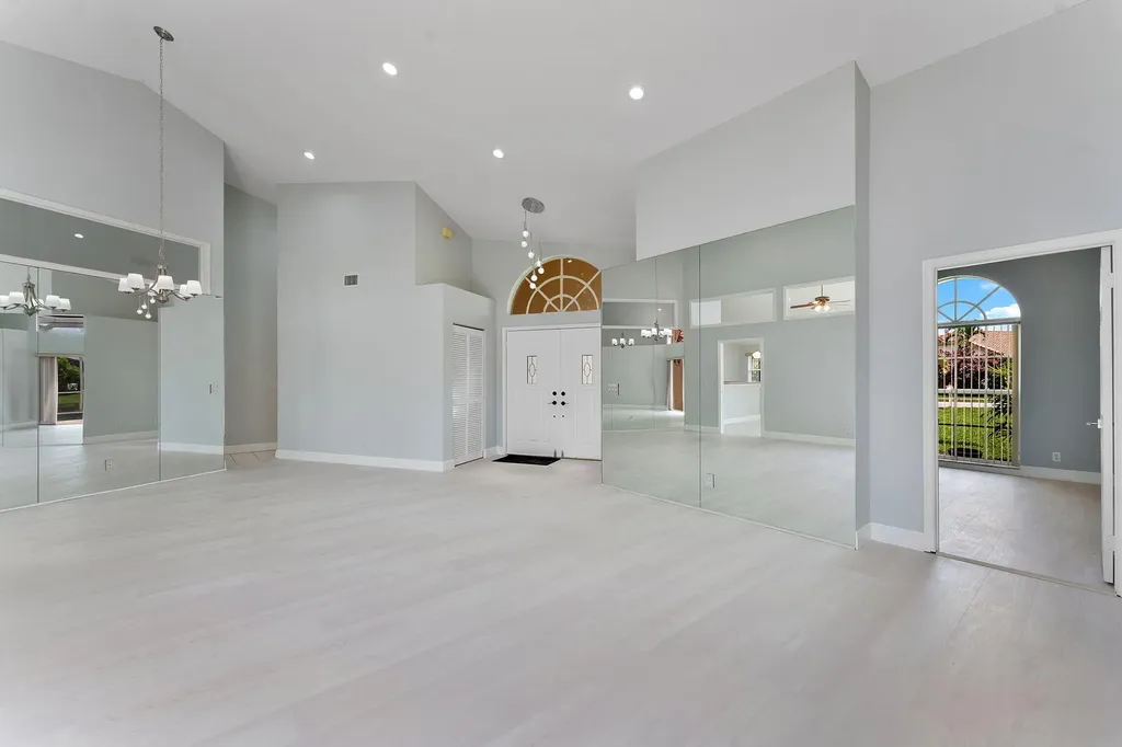 1248 Lake Breeze Drive Wellington FL 33414