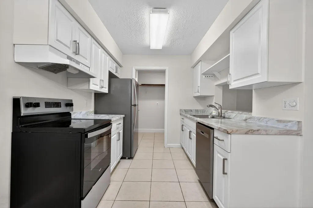 3911 NW Cinnamon Tree Circle Jensen Beach FL 34957