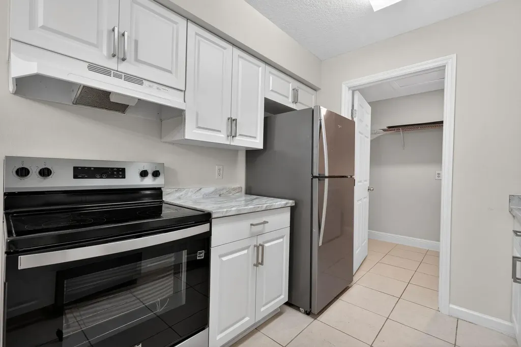 3911 NW Cinnamon Tree Circle Jensen Beach FL 34957