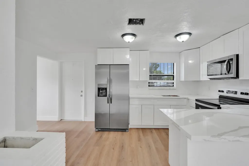 2901 NW 21st Street Fort Lauderdale FL 33311