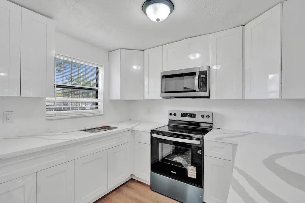 2901 NW 21st Street Fort Lauderdale FL 33311