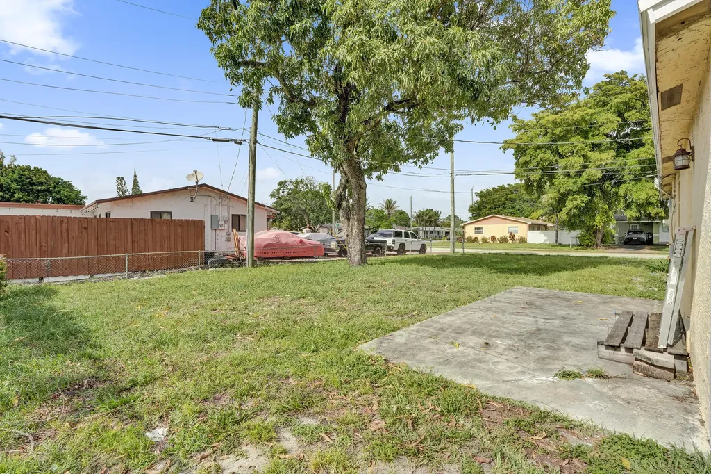 2901 NW 21st Street Fort Lauderdale FL 33311