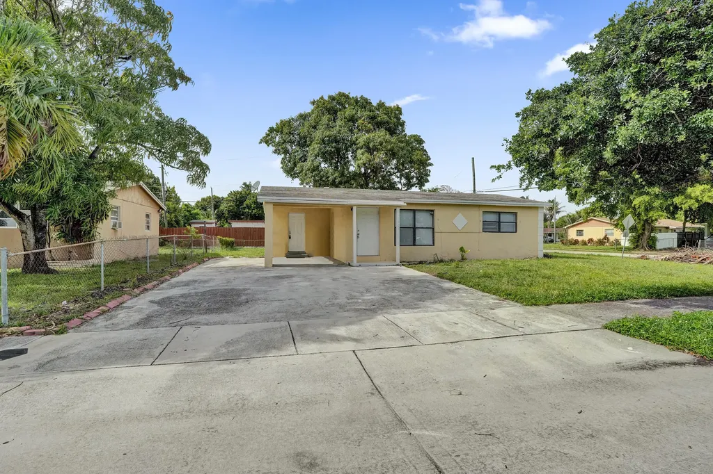 2901 NW 21st Street Fort Lauderdale FL 33311