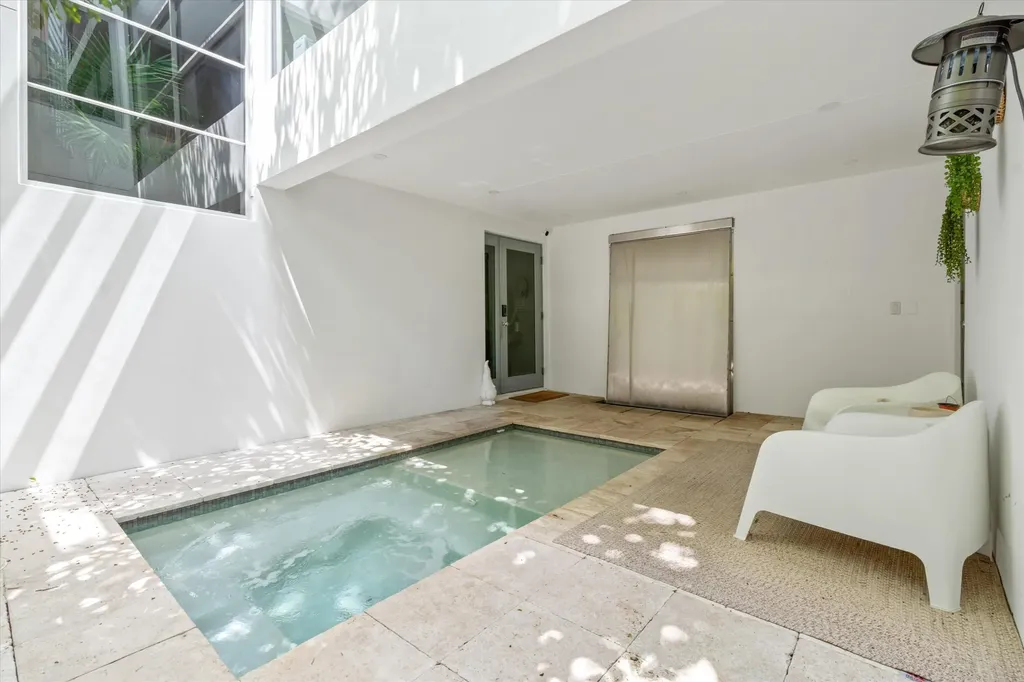 1509 NE 4th Place Fort Lauderdale FL 33301