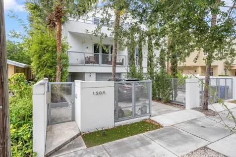 1509 NE 4th Place Fort Lauderdale FL 33301