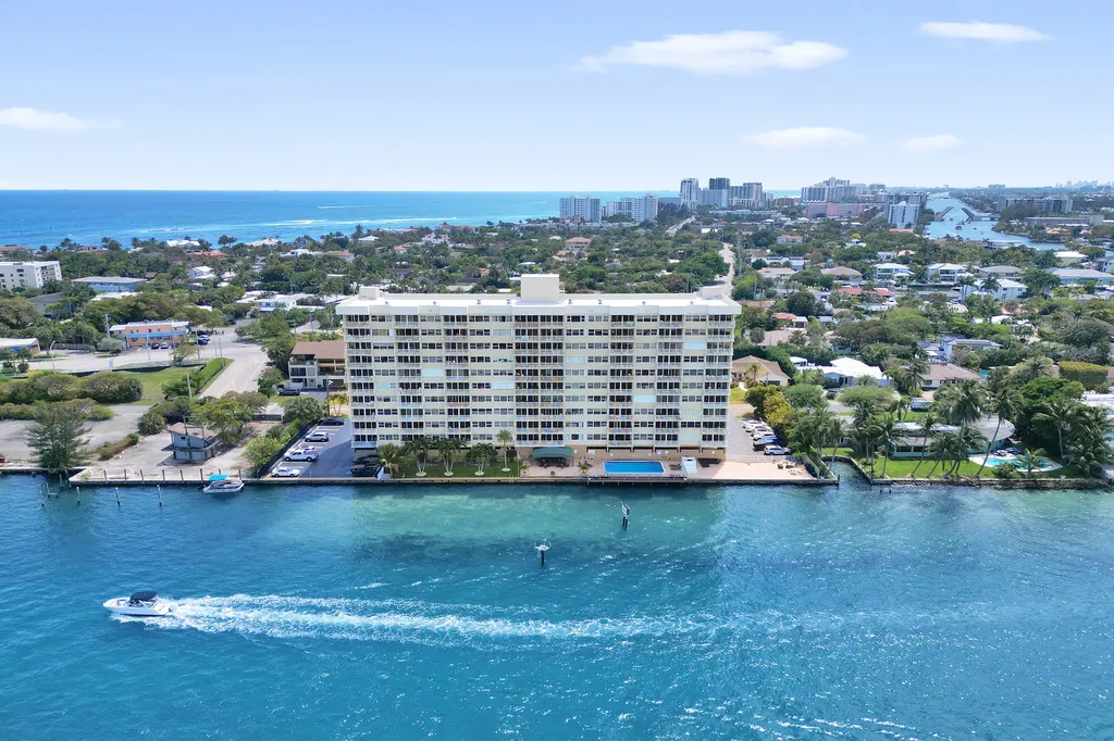 2611 N Riverside Drive Pompano Beach FL 33062
