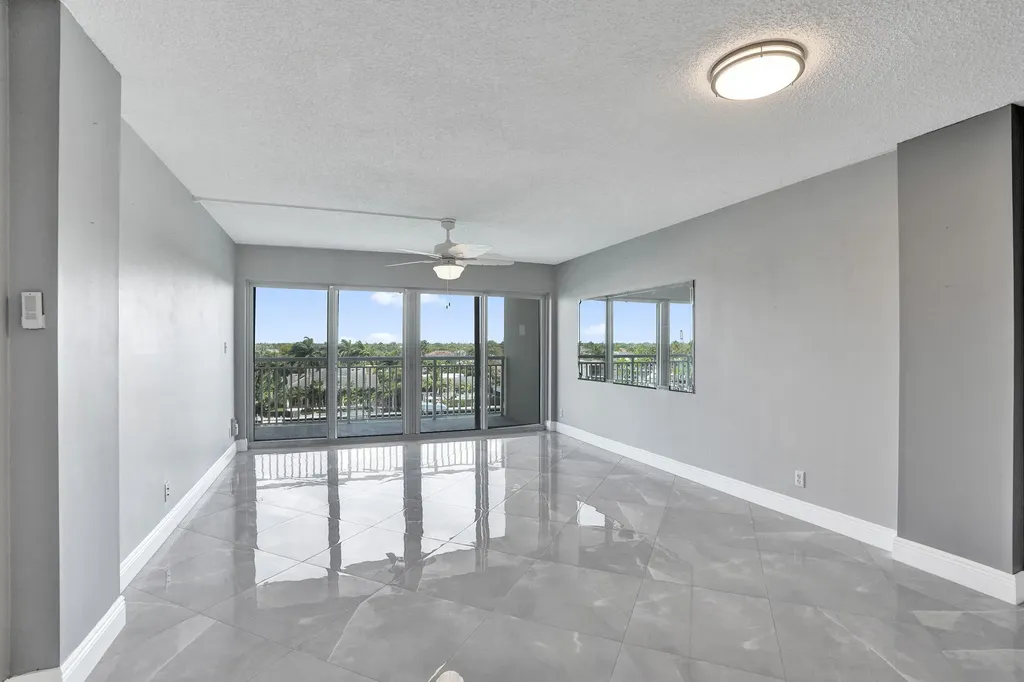 2611 N Riverside Drive Pompano Beach FL 33062